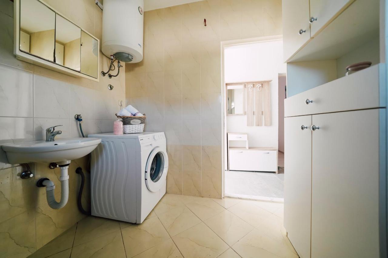 Apartman Melita 扎达尔 外观 照片
