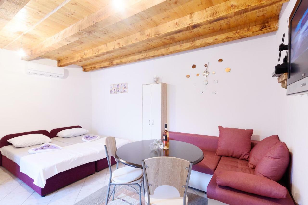 Apartman Melita 扎达尔 外观 照片