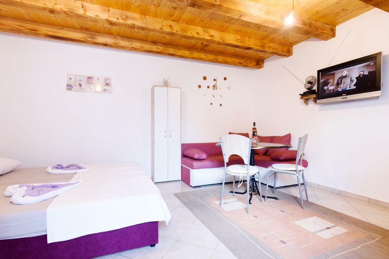 Apartman Melita 扎达尔 外观 照片